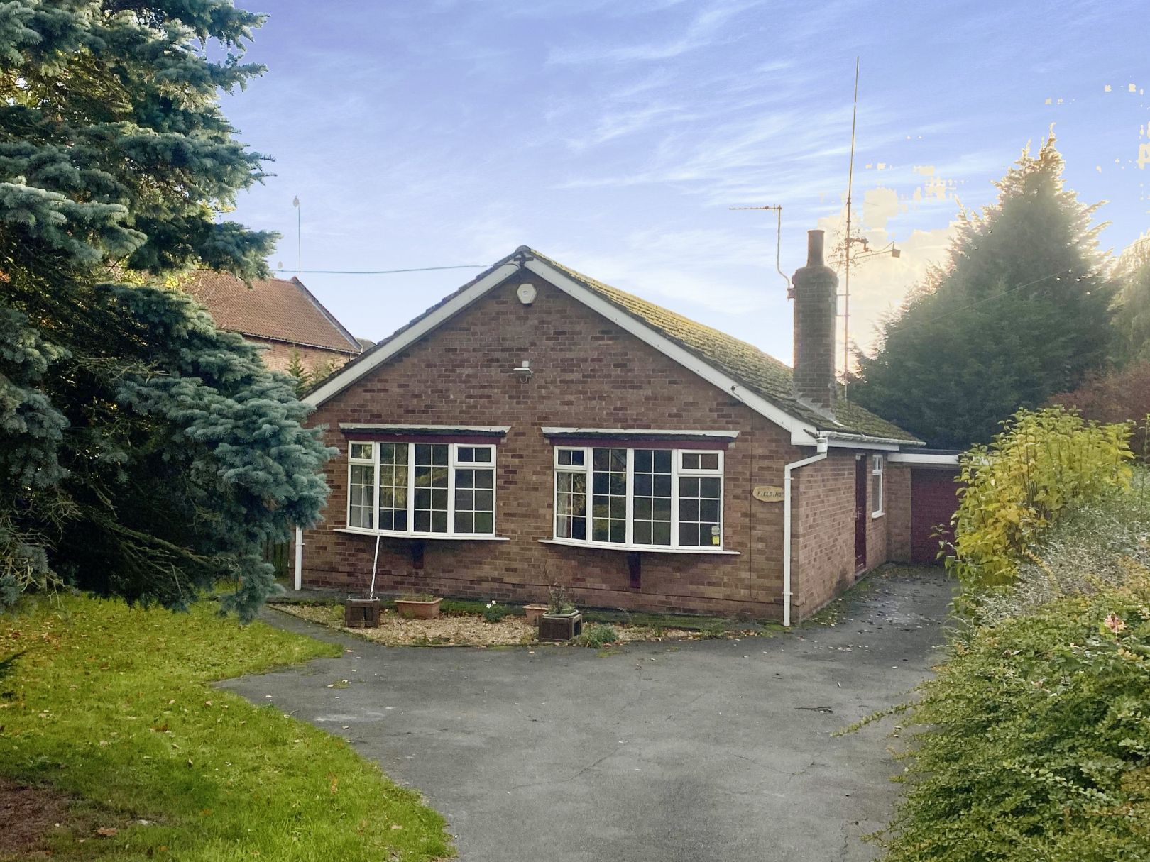 3 bed bungalow for sale in Brigg Road, Moortown, Market Rasen LN7 Zoopla