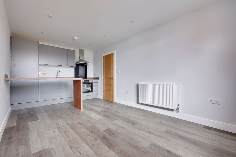 2 bed flat for sale in Castle Lane West, Bournemouth BH9 Zoopla