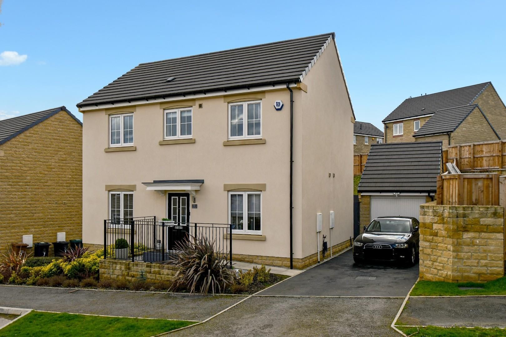 4 bed detached house to rent in Briggs Way, Apperley Bridge, Bradford BD10 Zoopla