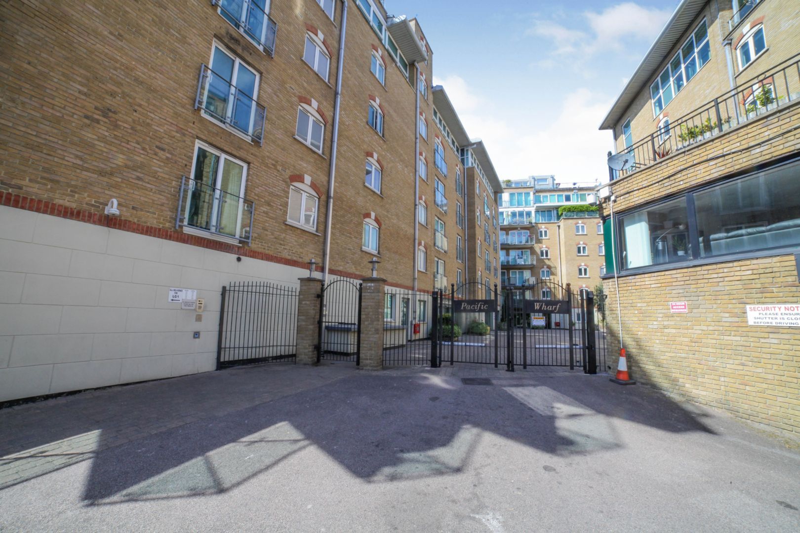 165 Rotherhithe Street, London SE16  