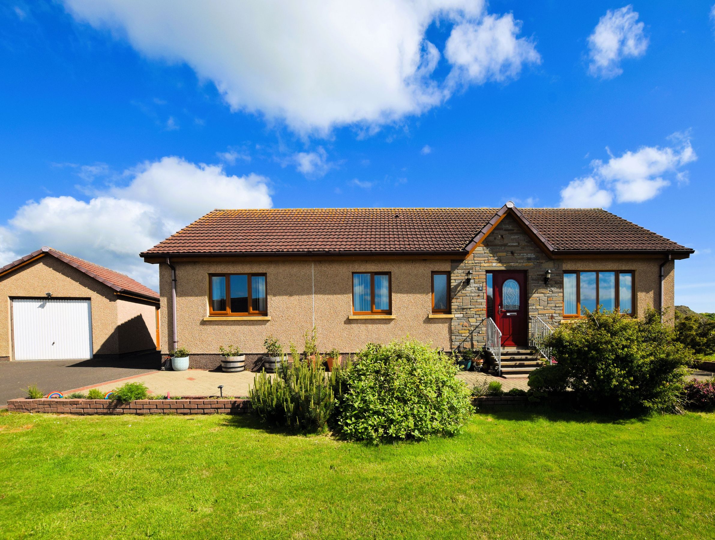 4 bed detached bungalow for sale in 8 Coghill Street, Wick KW1 Zoopla