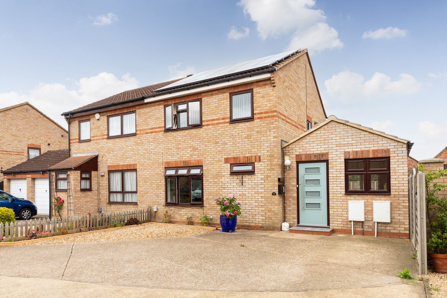 3 bed semidetached house for sale in Havelock Close, Sandy SG19 Zoopla