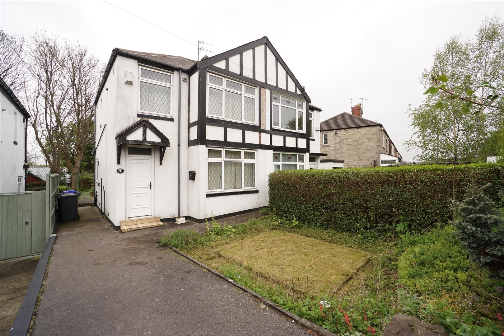 3 bed semidetached house for sale in Rutland Road, Sheffield, South