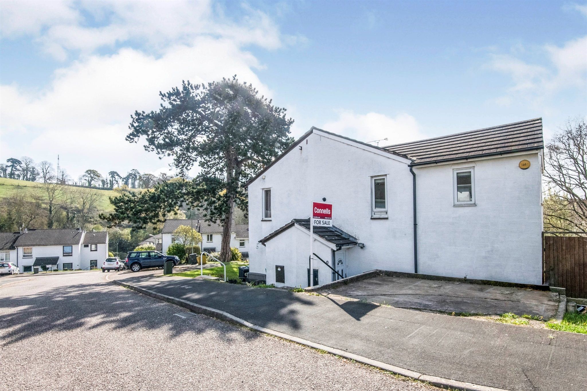 2 bed end terrace house for sale in Queensland Drive, Exeter EX4 Zoopla