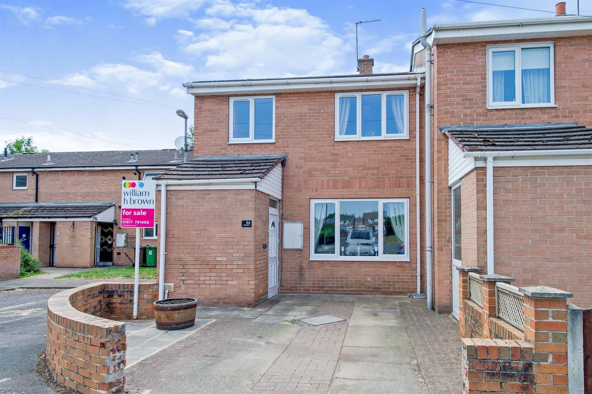 3 bed semidetached house for sale in Kirkby Close, South Kirkby
