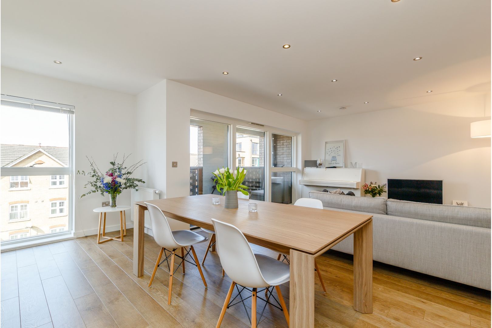 Greenaway Apartments - 37 Bedford Road, Clapham North / Brixton SW4  