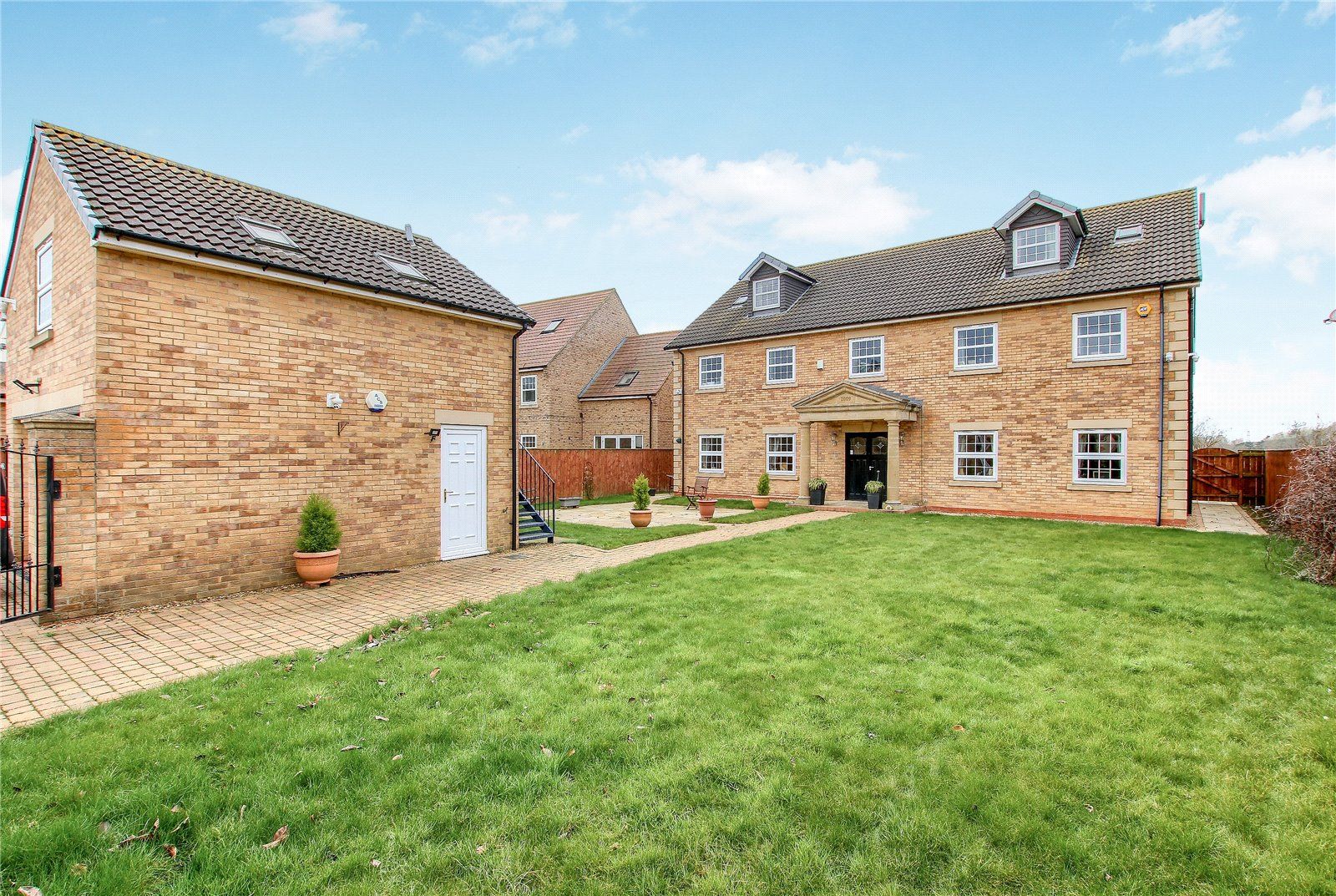 6 bed detached house for sale in Portchester Close, Ingleby Barwick, StocktonOnTees TS17 Zoopla