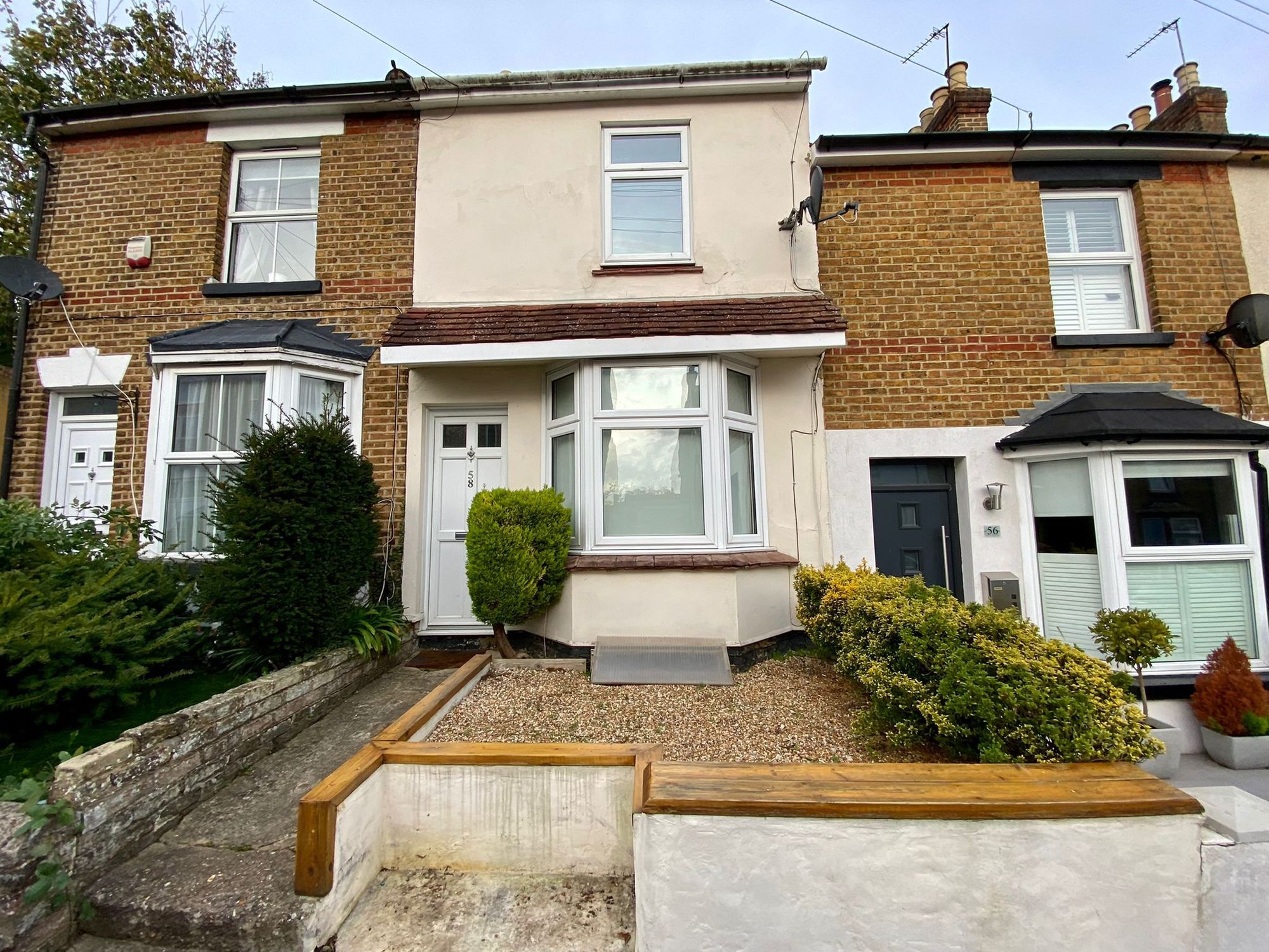 3 bed terraced house to rent in Charlton Street, Maidstone ME16 Zoopla