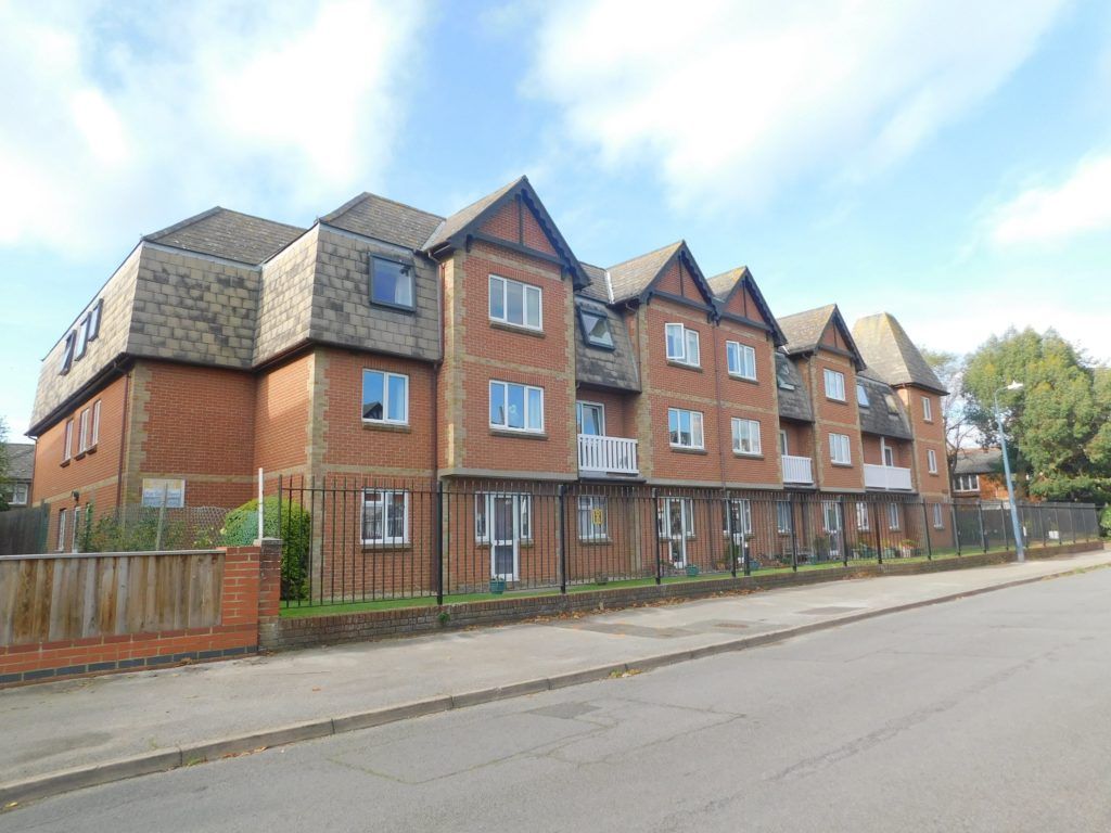 1 bed flat for sale in St Johns Court, Princes Road, Felixstowe IP11