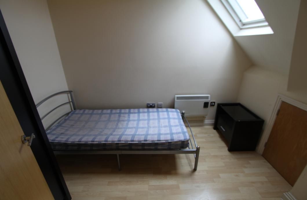 2 bed flat to rent in Princess Street, Wolverhampton WV1 Zoopla