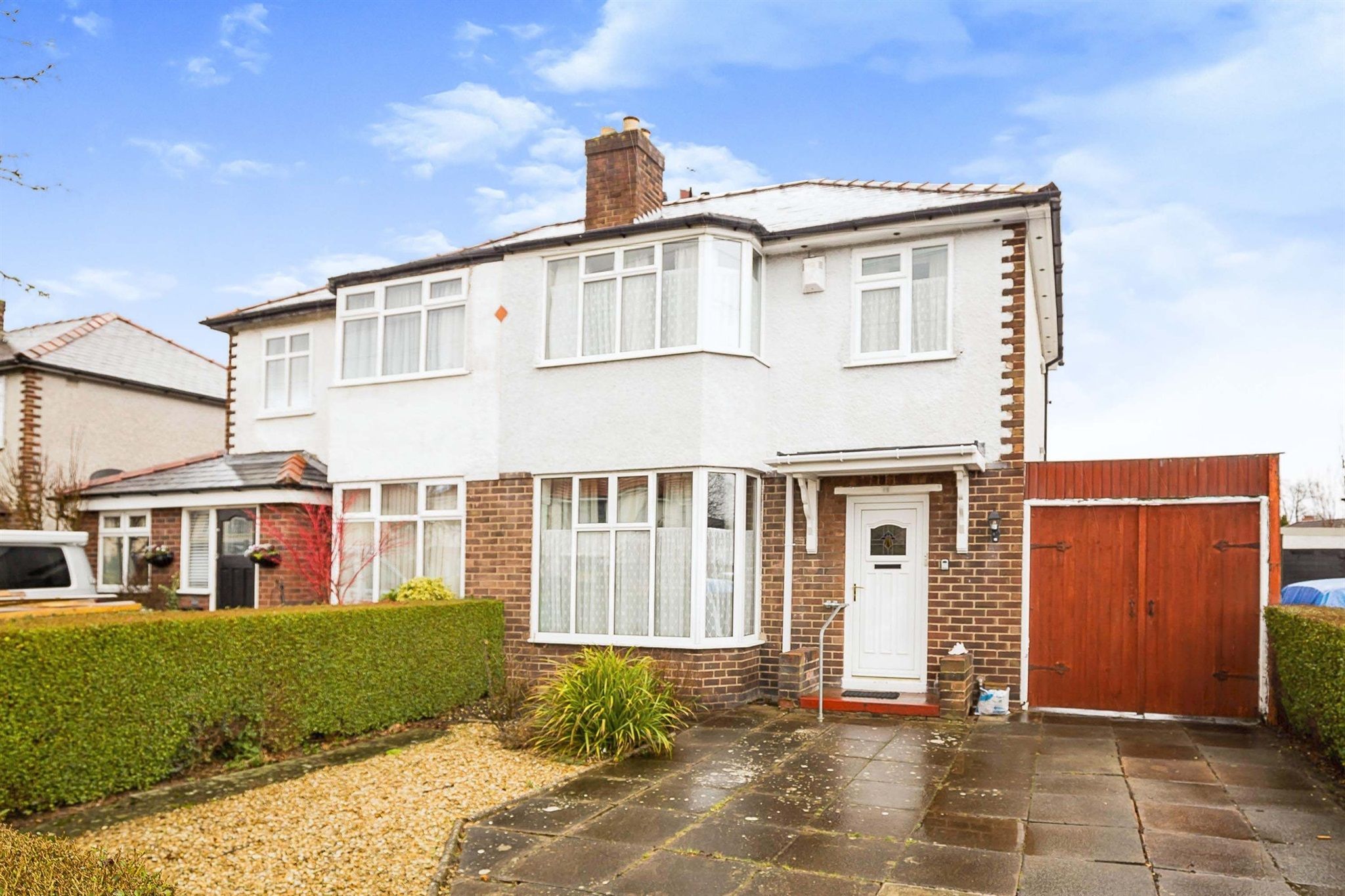 3 bed semidetached house for sale in Oakfield Drive, Upton, Chester