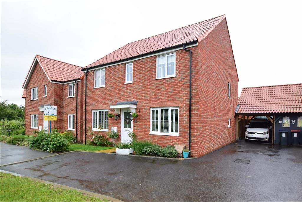 4 bed detached house for sale in Cordale Road, Aylesham, Canterbury