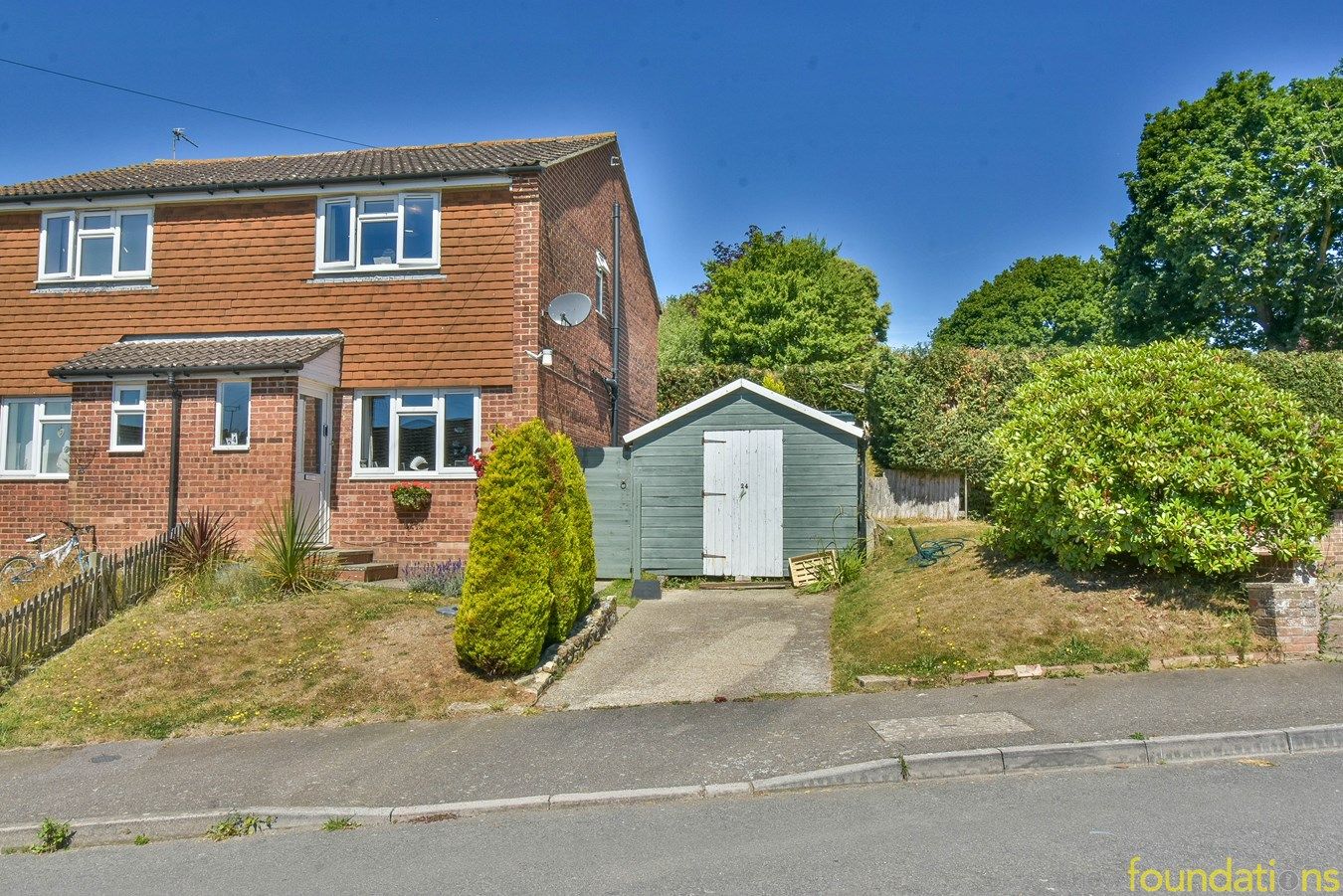 2 bed semidetached house for sale in Smith Close, Ninfield, Battle