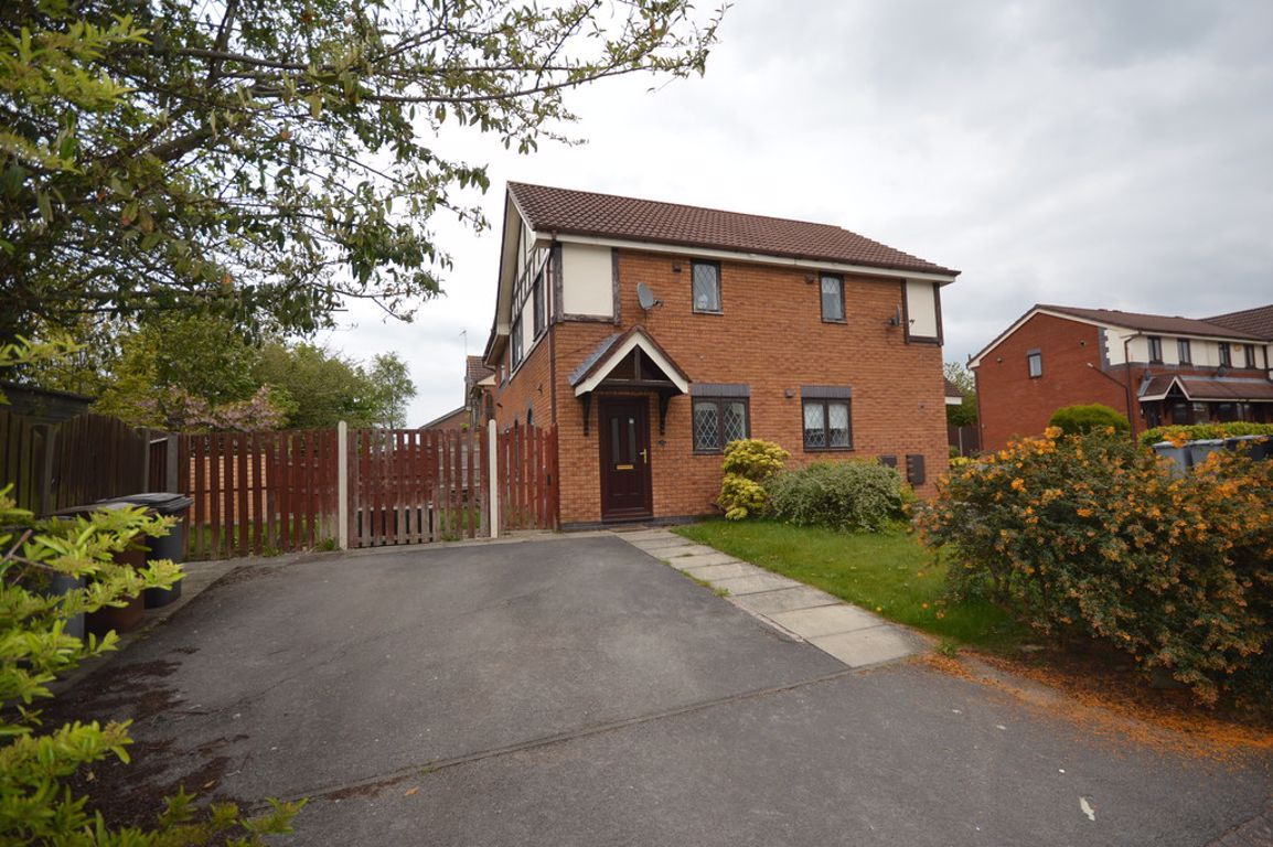 2 bed mews house to rent in Osborne Close, Ettiley Heath, Sandbach CW11