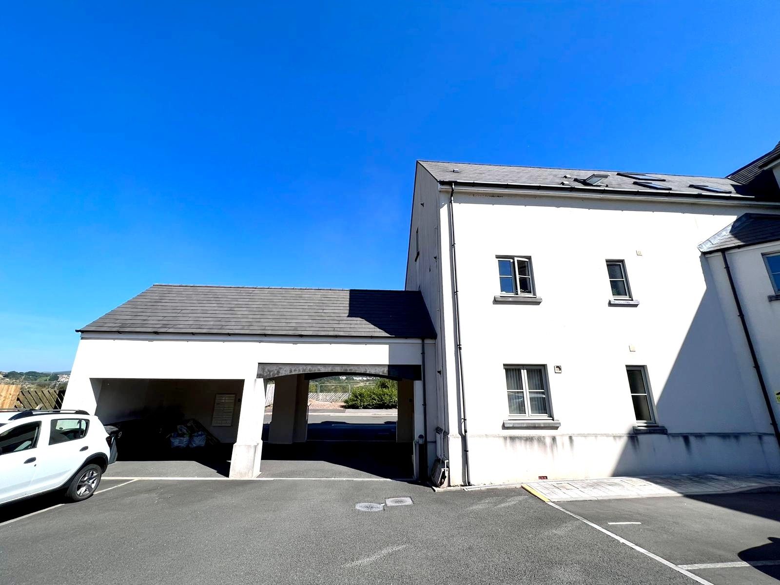 Studio for sale in Ffordd Coed Darcy, Llandarcy, Neath. SA10 Zoopla