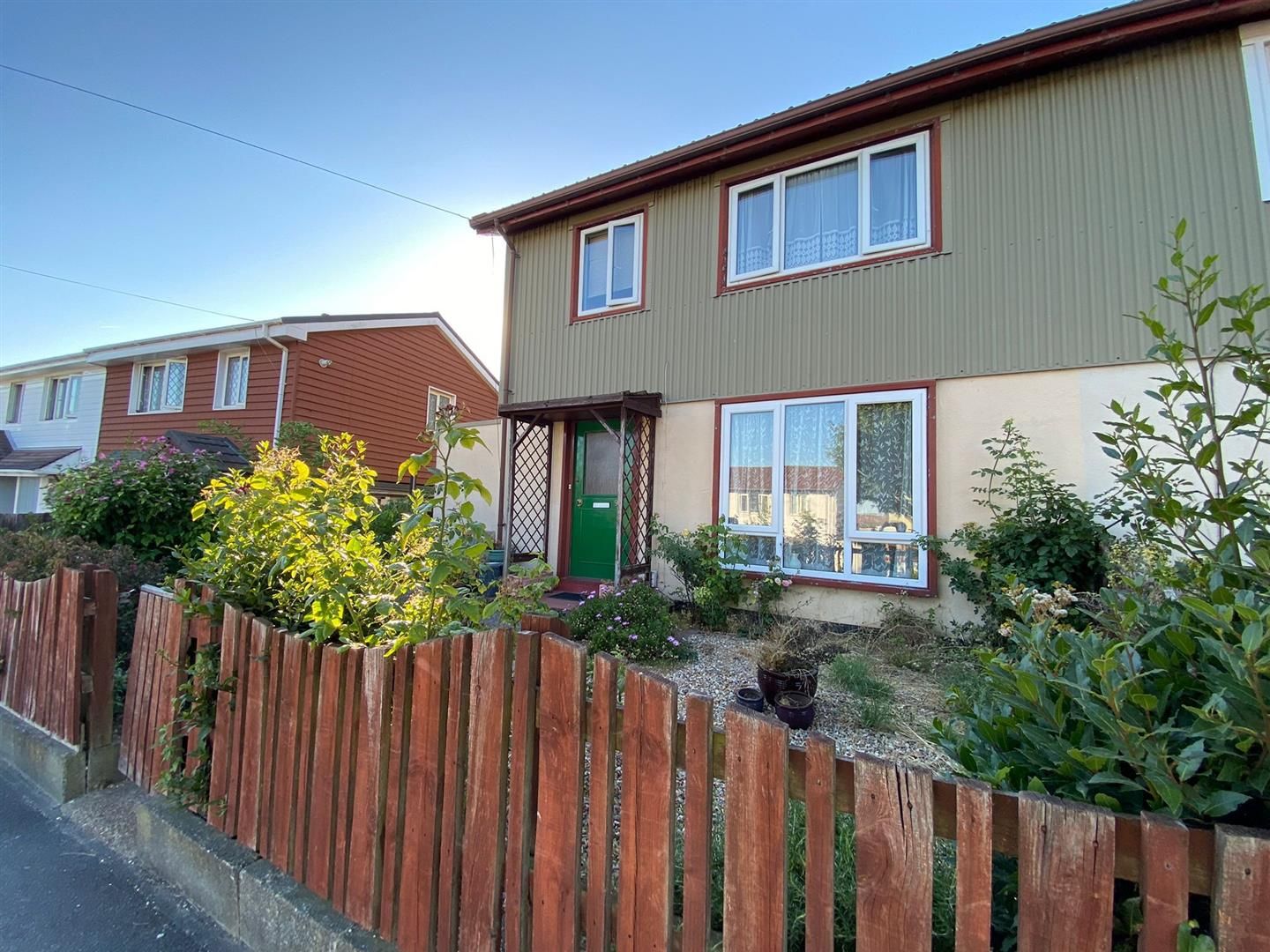 3 bed semidetached house for sale in Deerhurst Crescent, Cosham