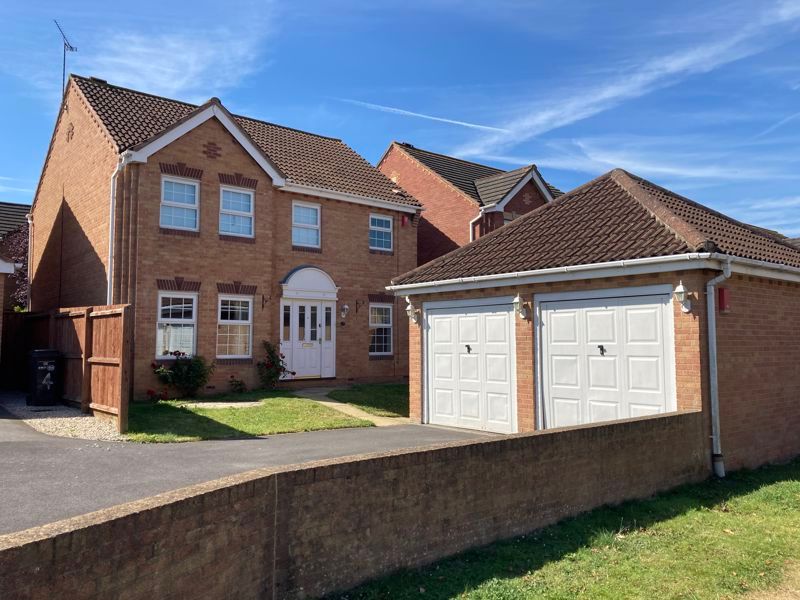 4 bed detached house for sale in Forde Park, Yeovil BA21 Zoopla