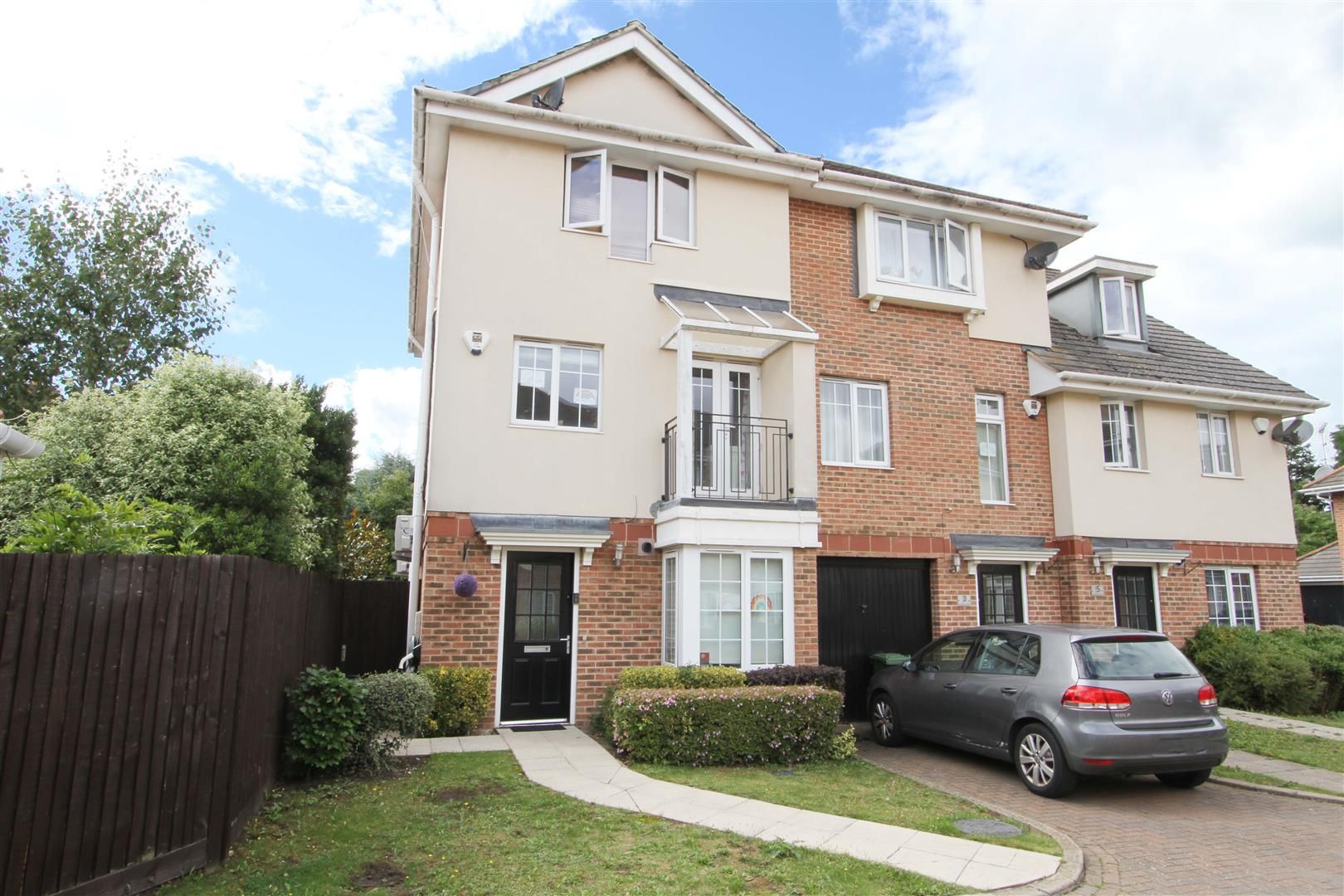 4 bed semidetached house for sale in Coleridge Drive, Eastcote HA4