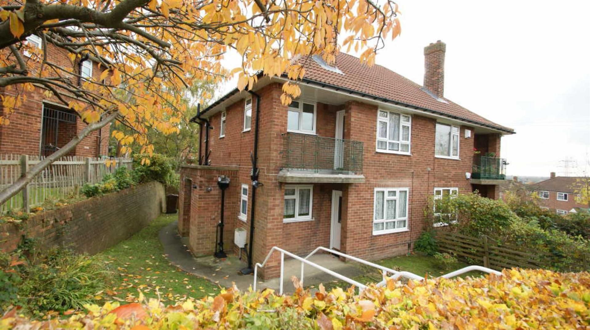 1 bed flat to rent in Spen Crescent, West Park, Leeds LS16 Zoopla