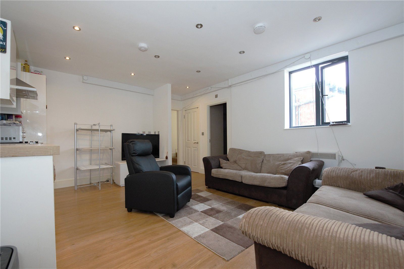 2 bed flat to rent in Pudding Lane, Maidstone ME14 Zoopla