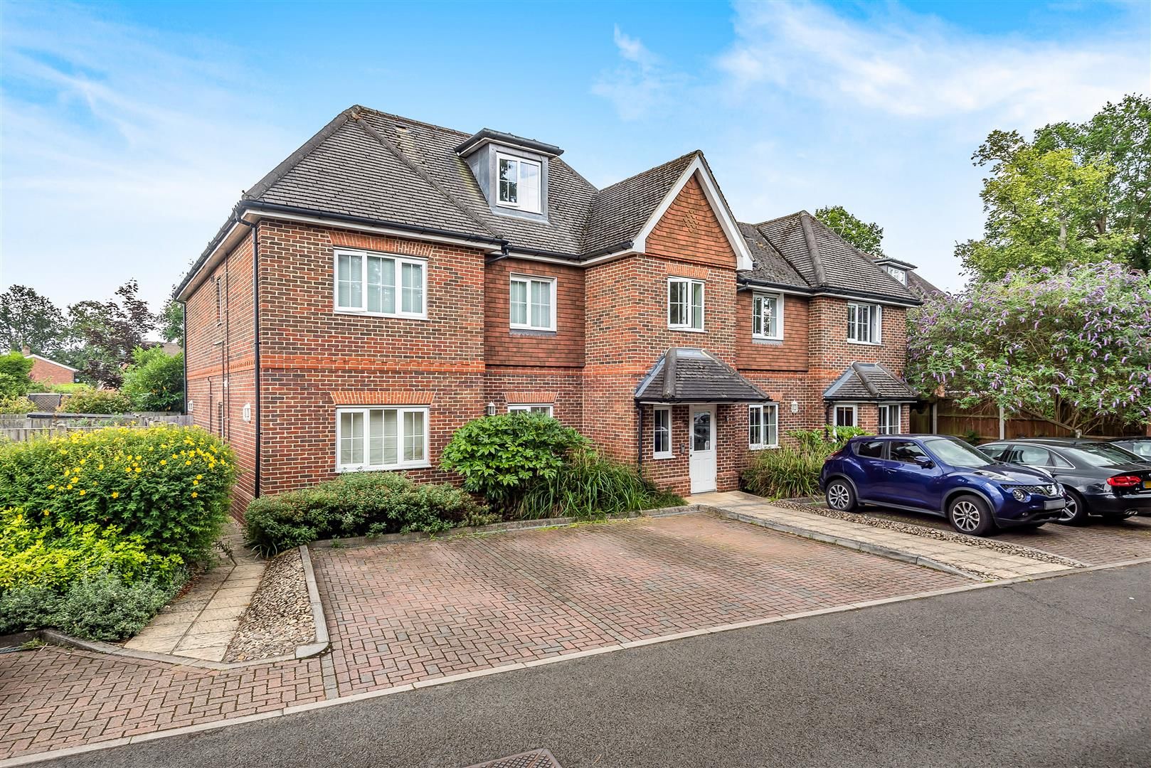 Godwin Close, Wokingham, Berkshire RG41  