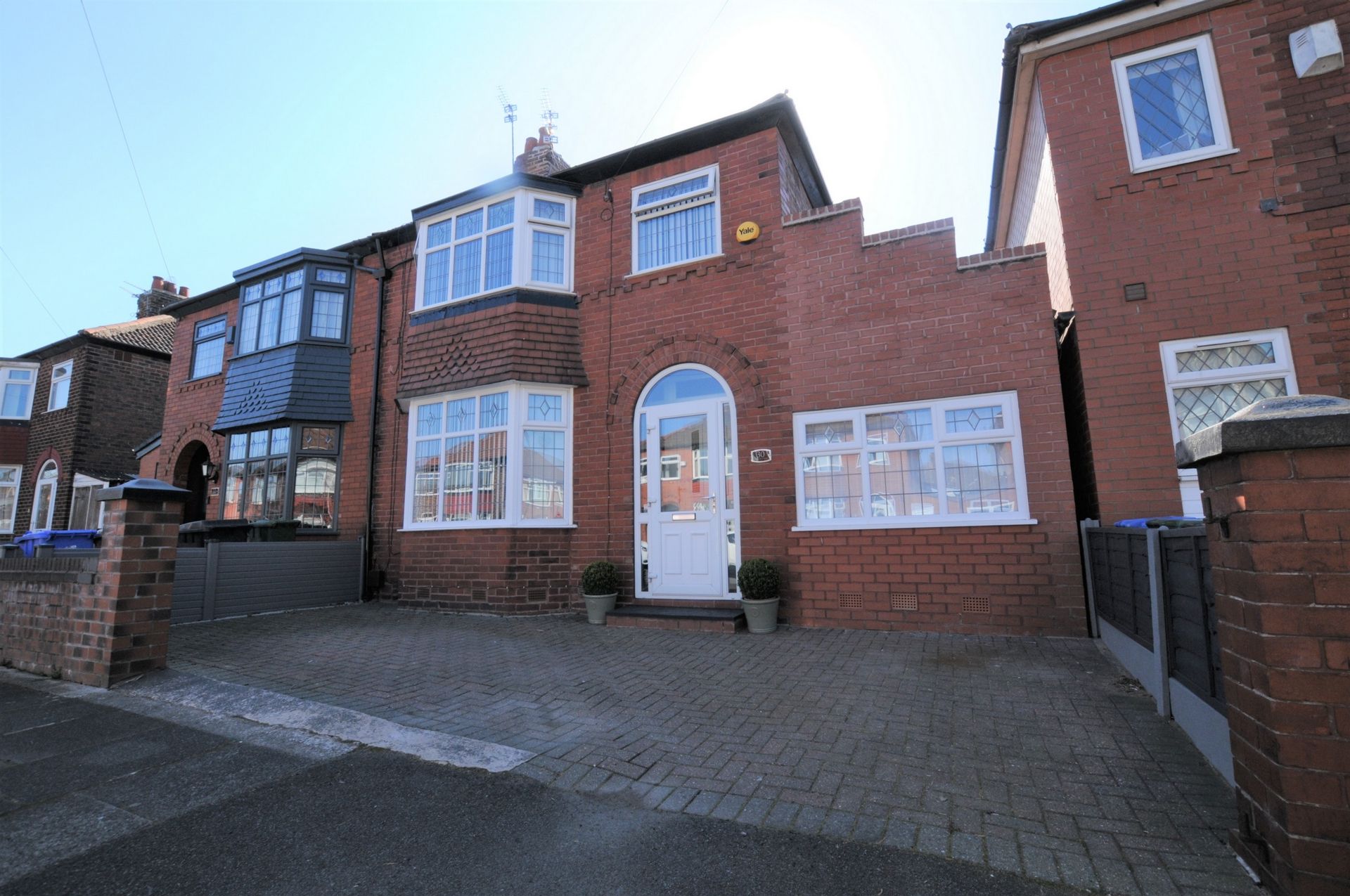4 bed semidetached house for sale in Cordova Avenue, Denton M34 Zoopla