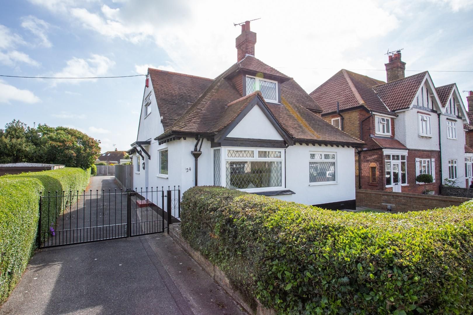 3 bed property for sale in Stanley Road, Broadstairs CT10 Zoopla