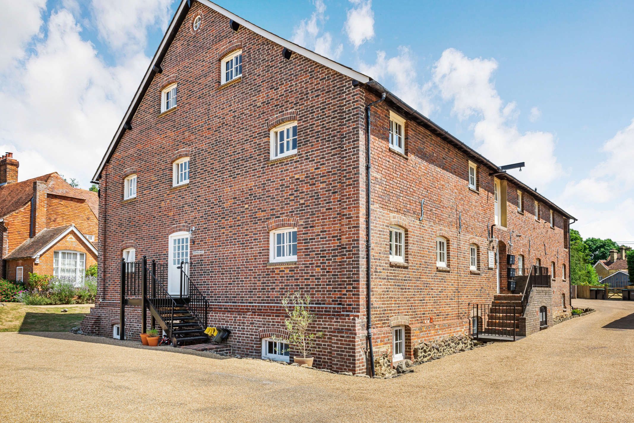 2 bed flat for sale in Court Lane, Hadlow, Tonbridge TN11 Zoopla