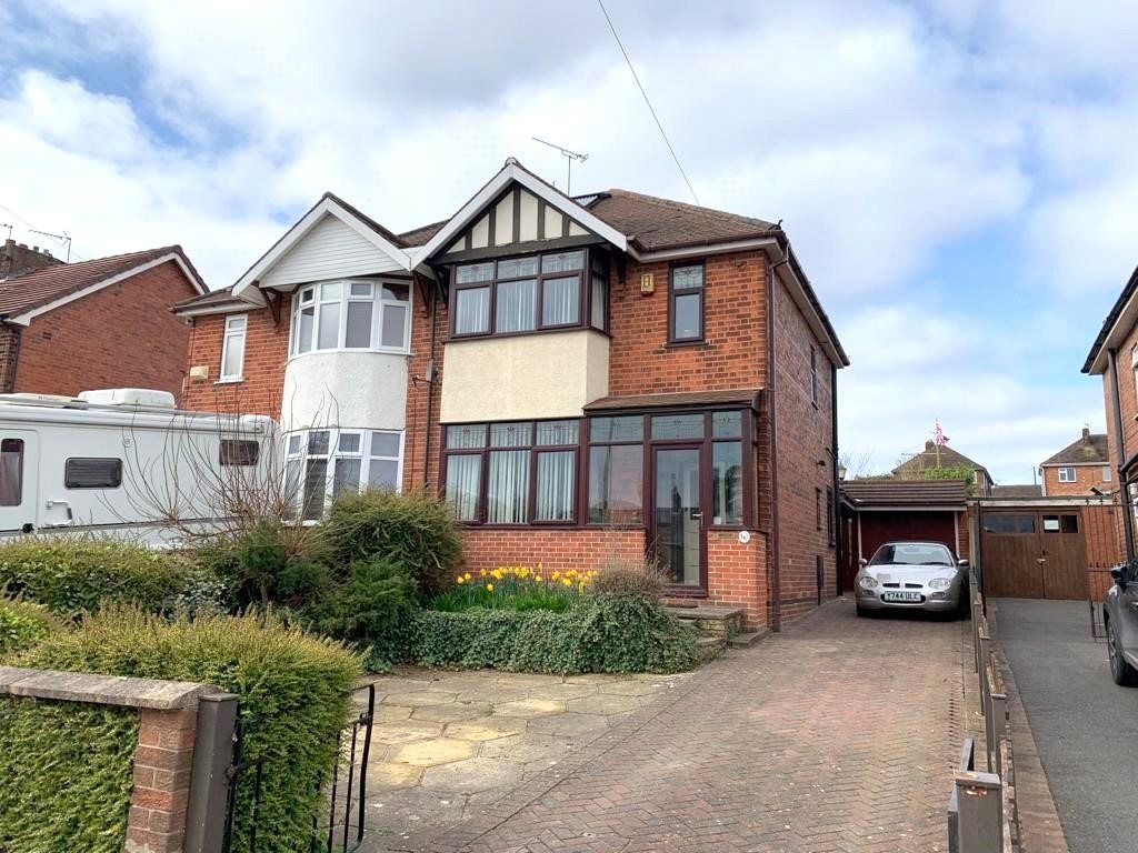 3 bed semidetached house for sale in Upper Dunstead Road, Langley Mill