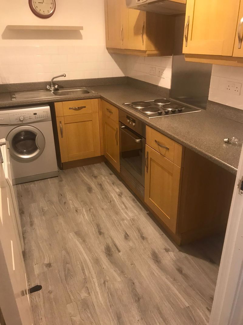 Glenmore Place Glasgow G42  