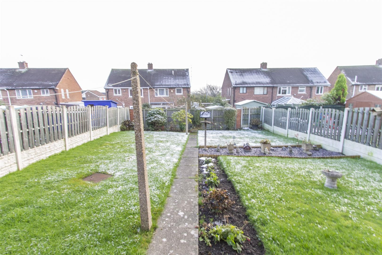 3 bed semidetached house for sale in Burbage Road, Staveley