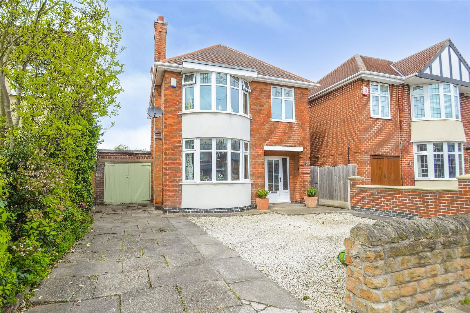 3 bed detached house for sale in Blandford Avenue, Long Eaton