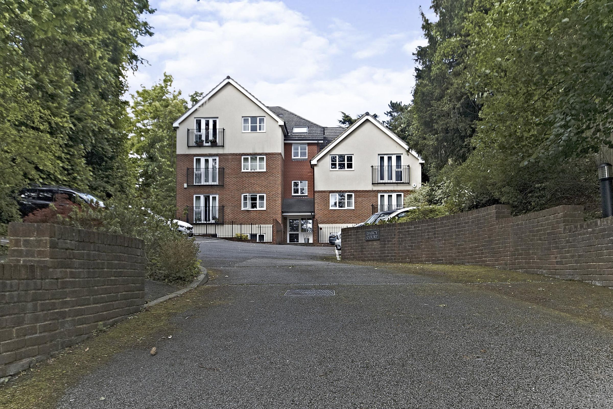 1 bed flat for sale in Westhall Road, Warlingham CR6 Zoopla