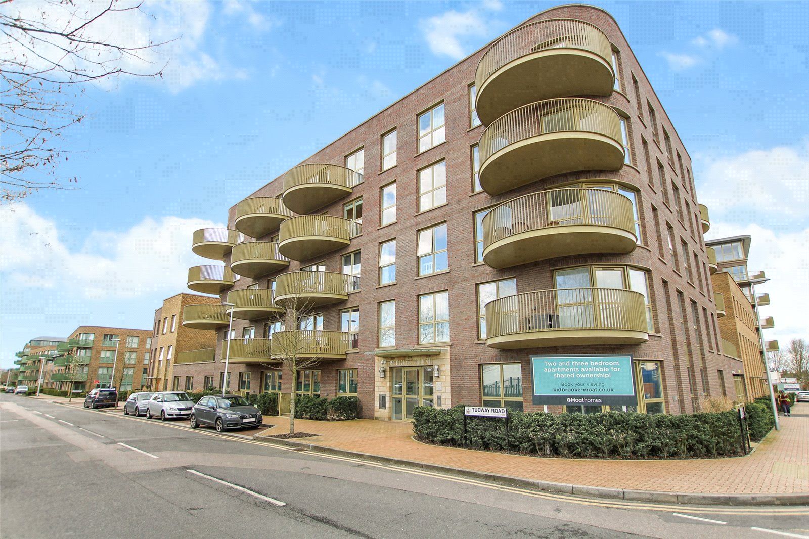 3 bed flat for sale in Tudway Road, Kidbrooke Village SE3 Zoopla