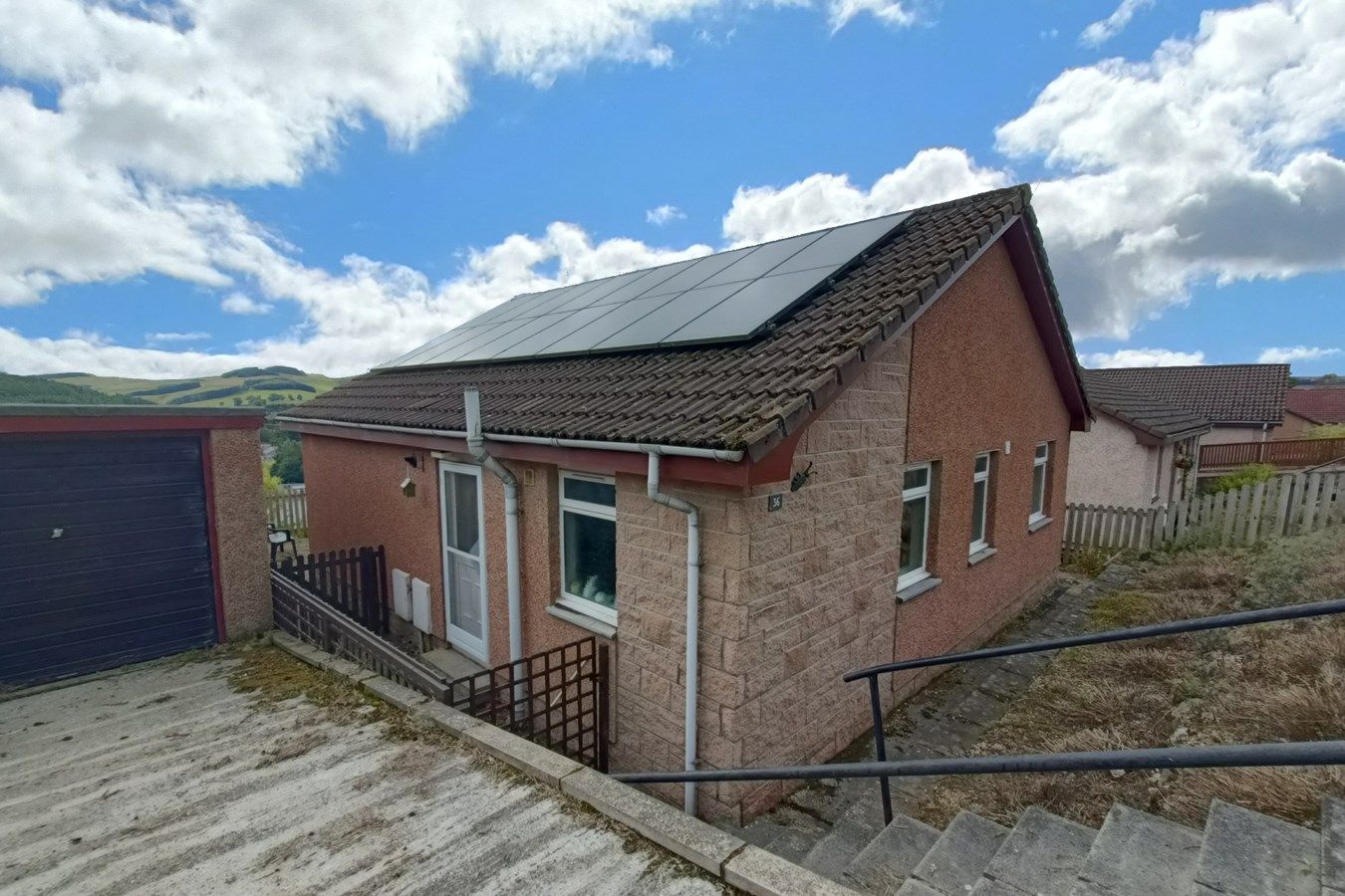 2 bed bungalow for sale in Ladhope Crescent, Galashiels TD1 Zoopla