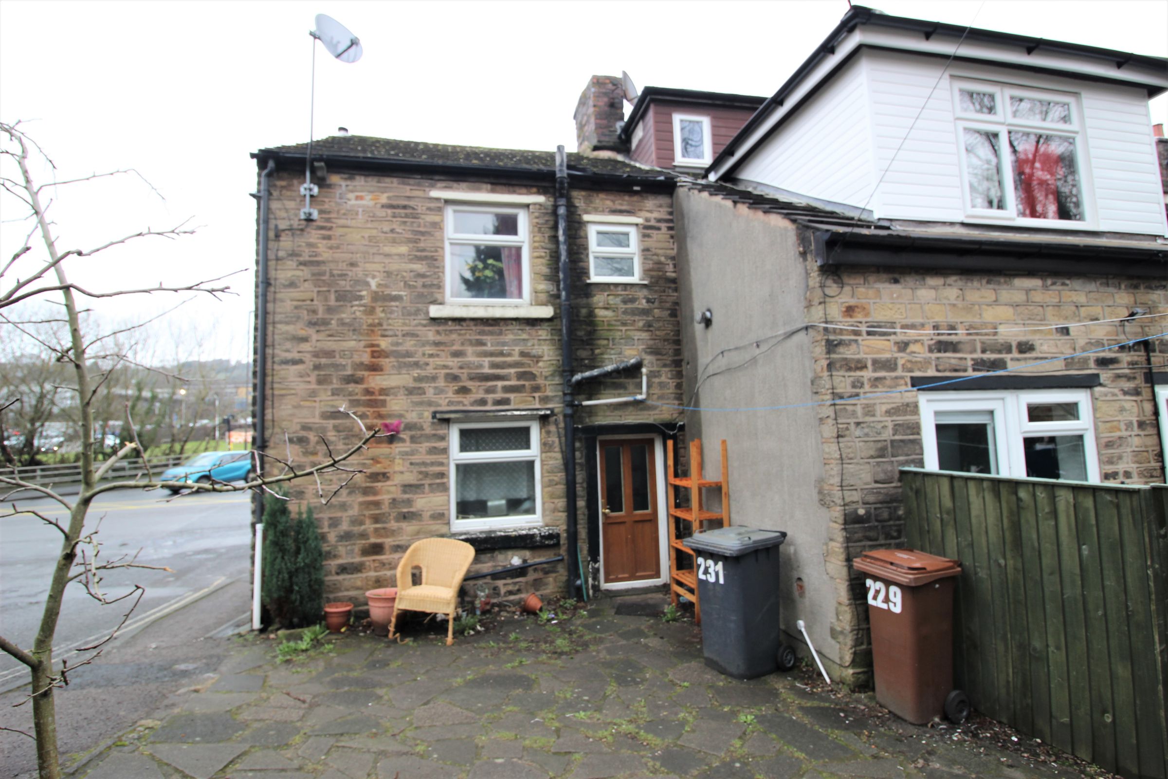 2 bed end terrace house for sale in High Street West, Glossop SK13 Zoopla