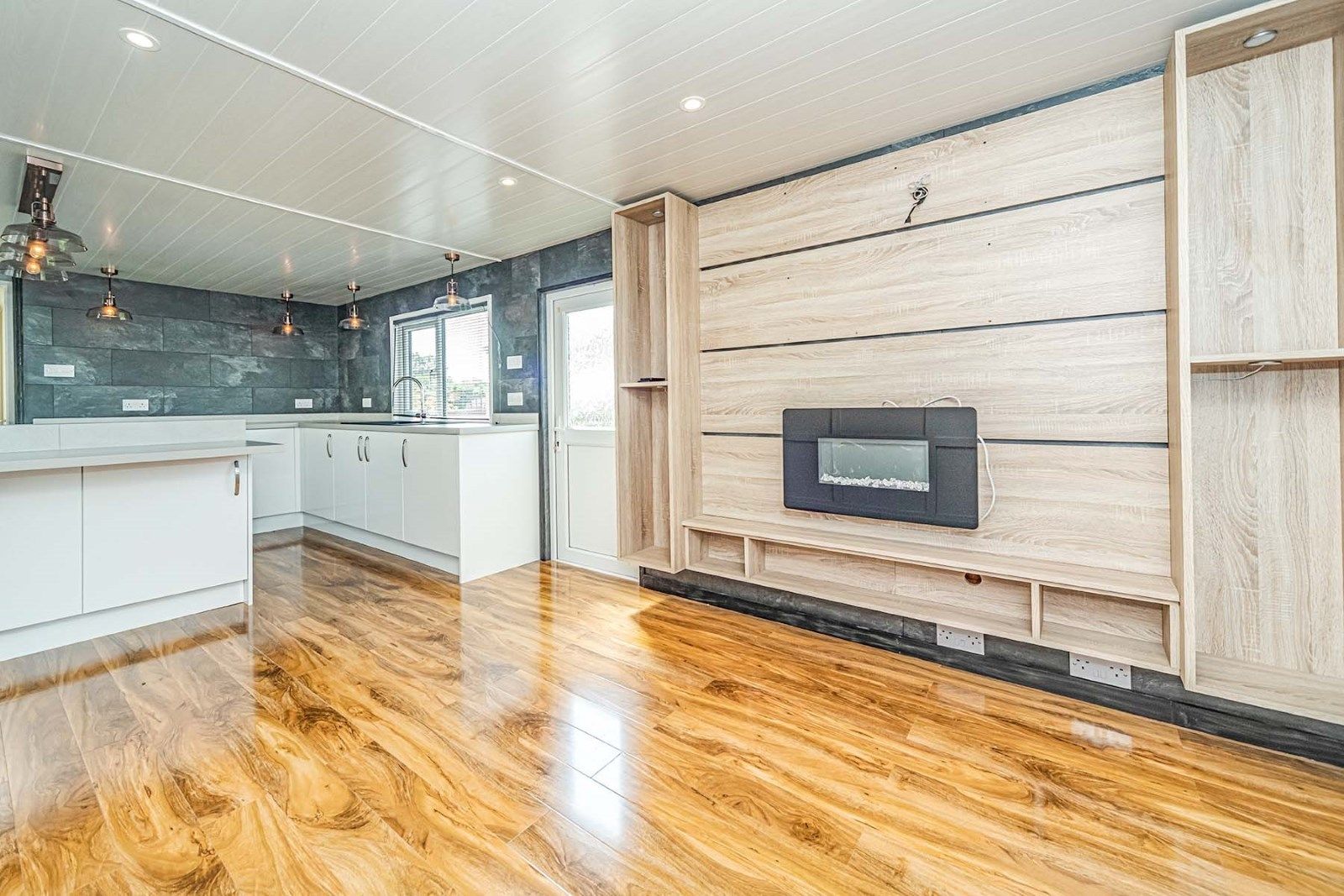 1 bed property for sale in Jacks Hill Park, Jacks Hill, Graveley