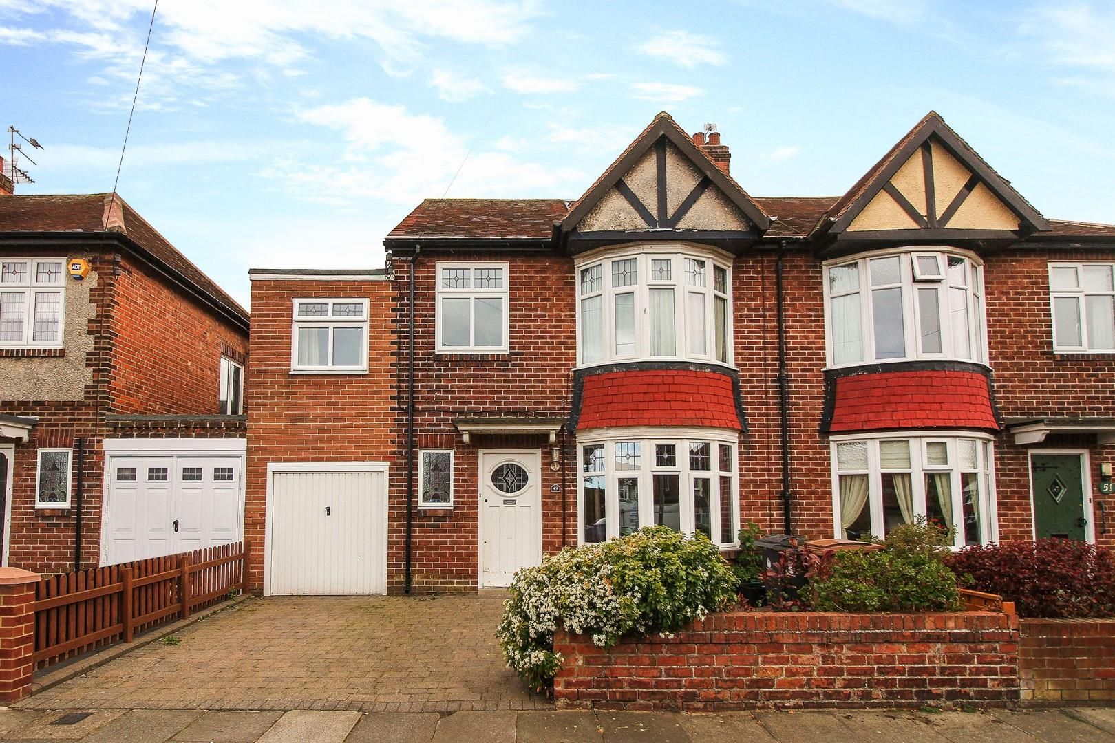 5 bed semidetached house for sale in Oakland Road, Monkseaton, Whitley