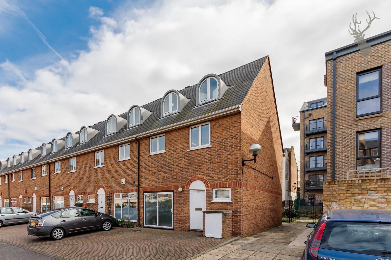 1 bed flat to rent in Royal Victor Place, Old Ford Road, London E3 Zoopla