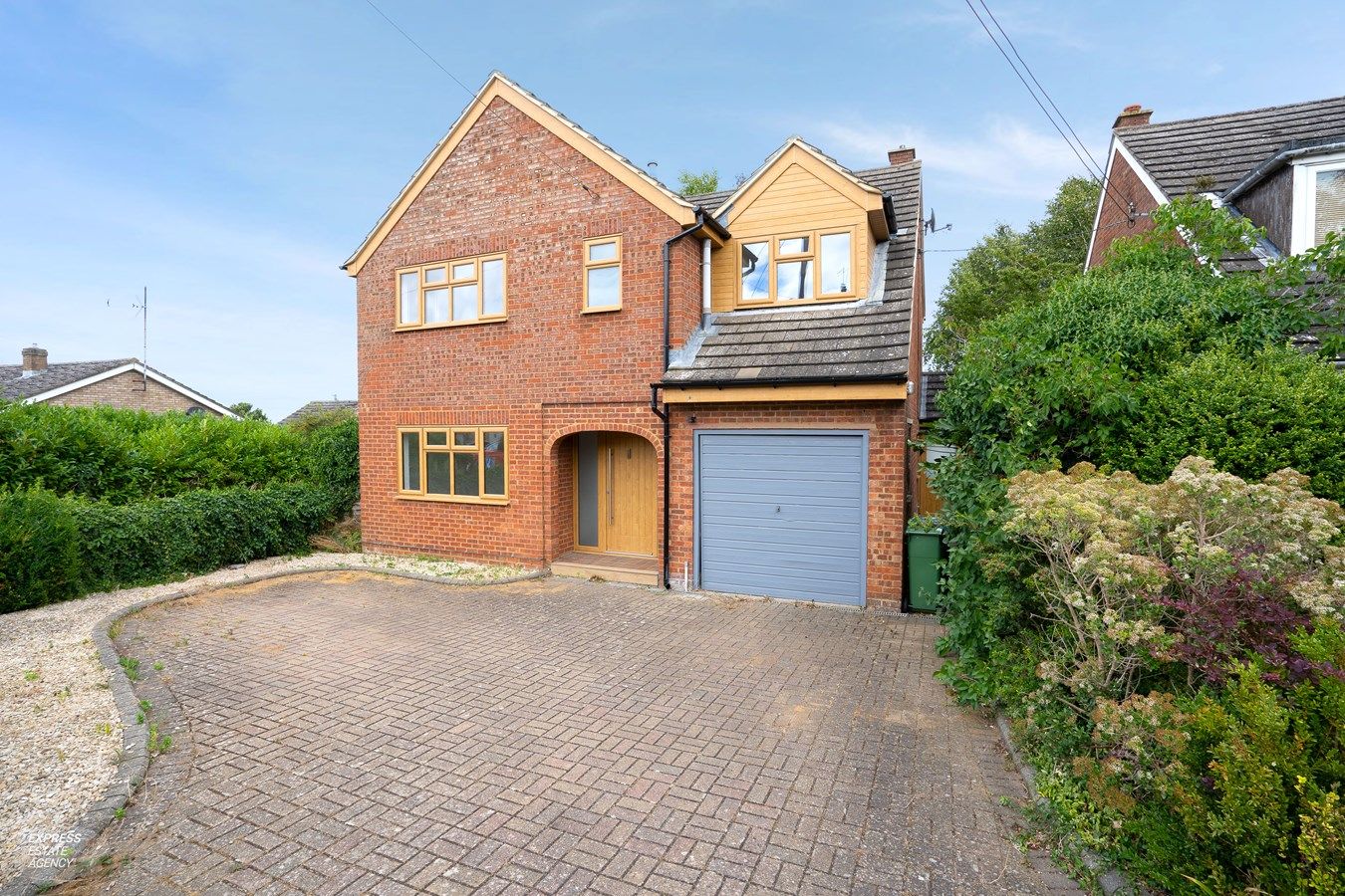4 bed detached house for sale in Eythrope Road, Stone, Aylesbury HP17 Zoopla