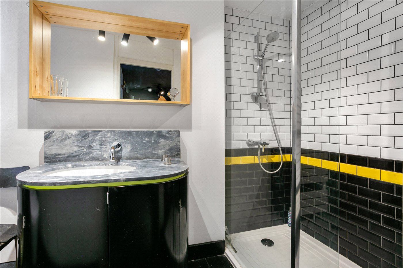 4 bed terraced house for sale in Bethnal Green Road, London E2 Zoopla