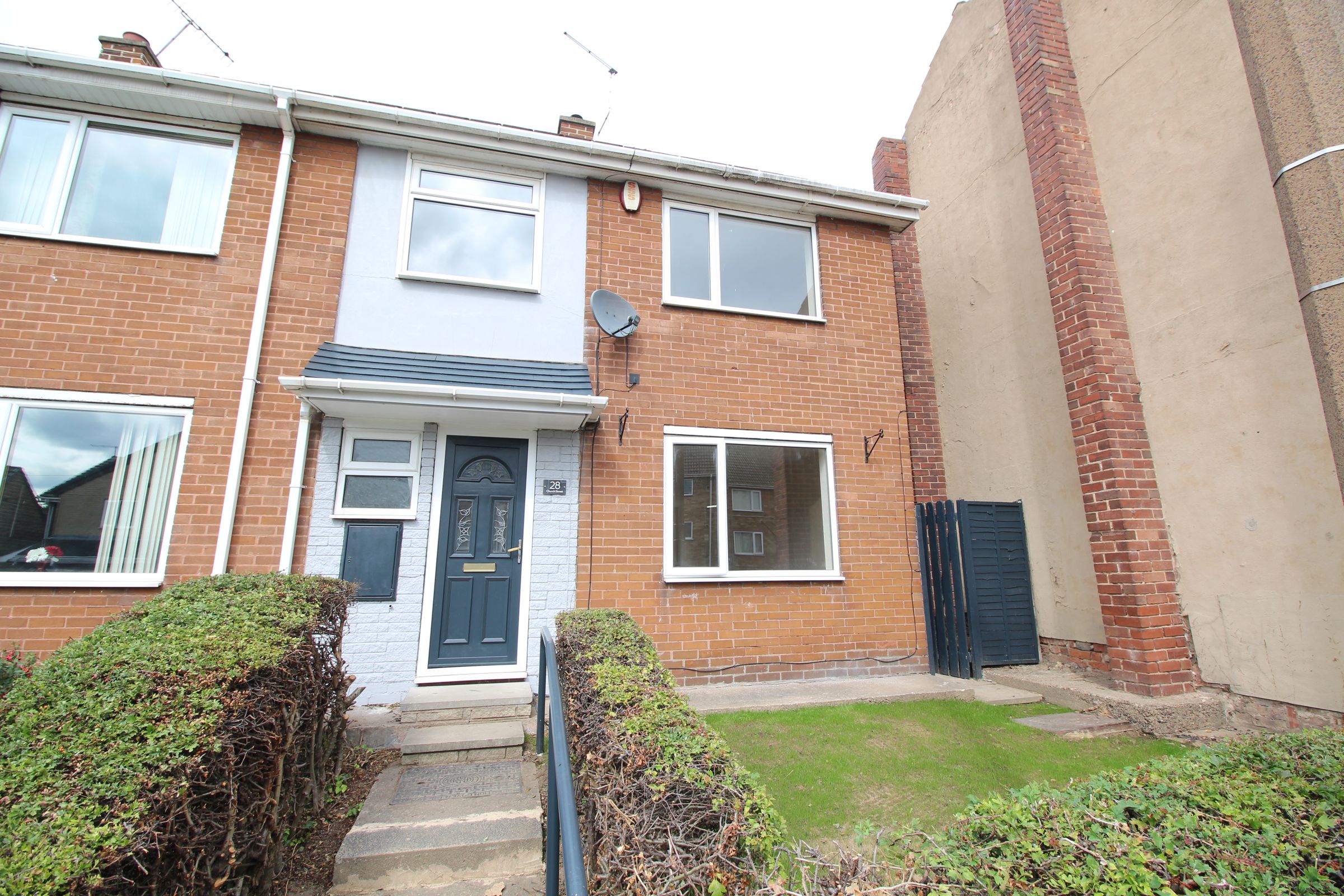 3 bed town house for sale in Church Street, Mexborough S64 Zoopla