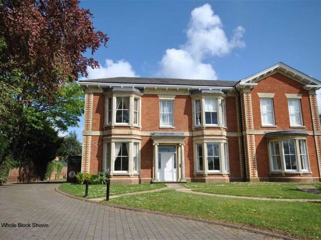 The Lindens, Cliftonville, Northampton NN1  