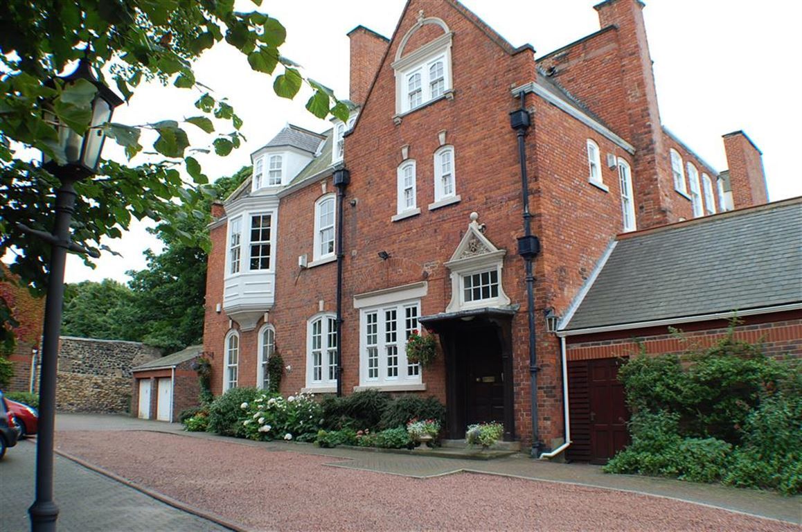 South Garth East, South Shields, South Shields NE33  