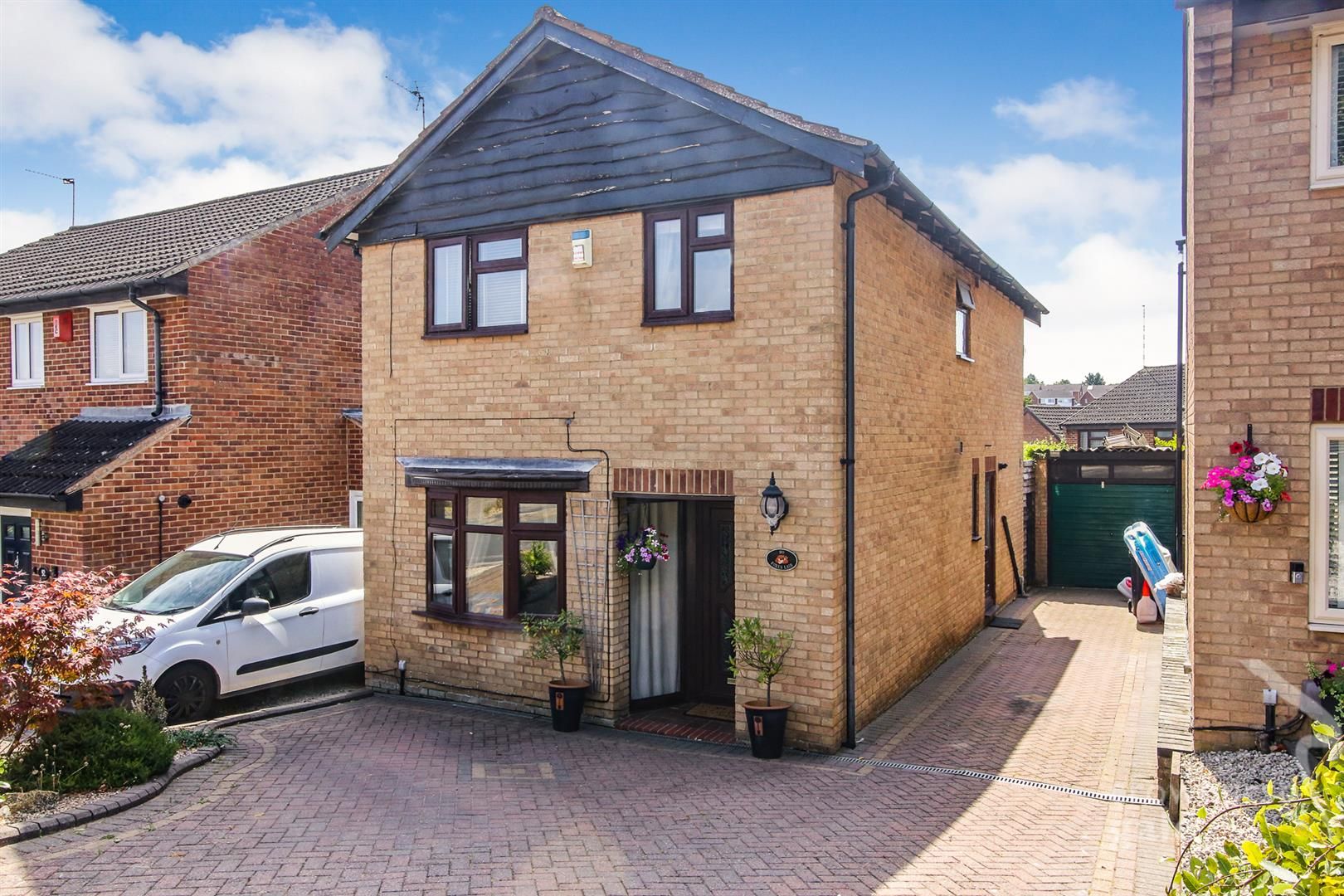 4 bed detached house for sale in Cornwallis Road, Rugby CV22 Zoopla
