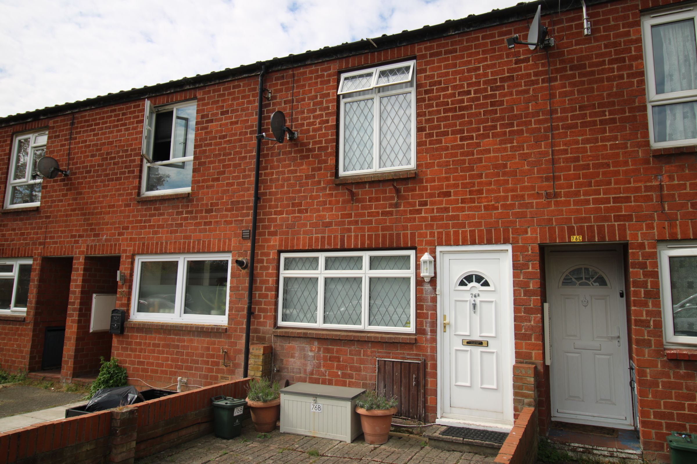 2 bed terraced house to rent in Manor Waye, Uxbridge UB8 Zoopla