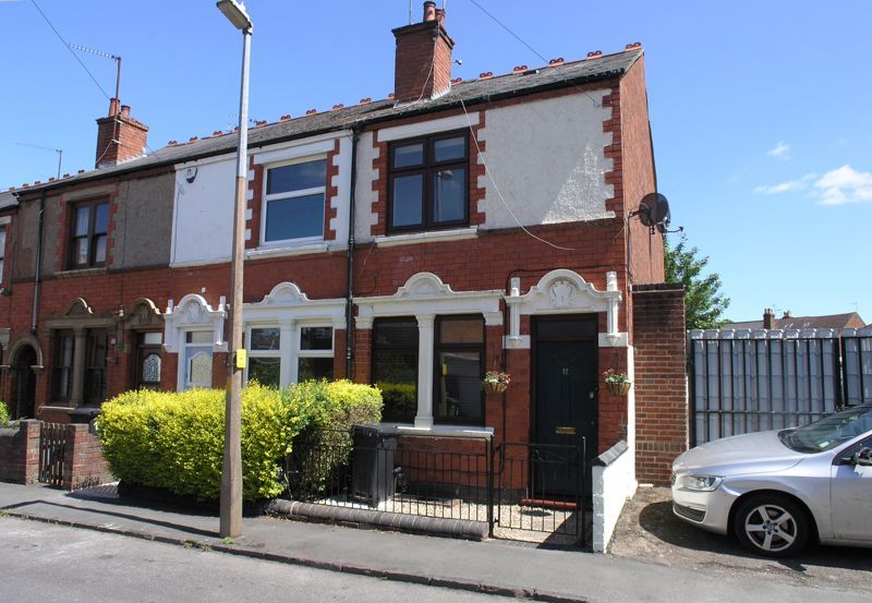2 bed end terrace house for sale in Stourbridge, Old Quarter, Cross