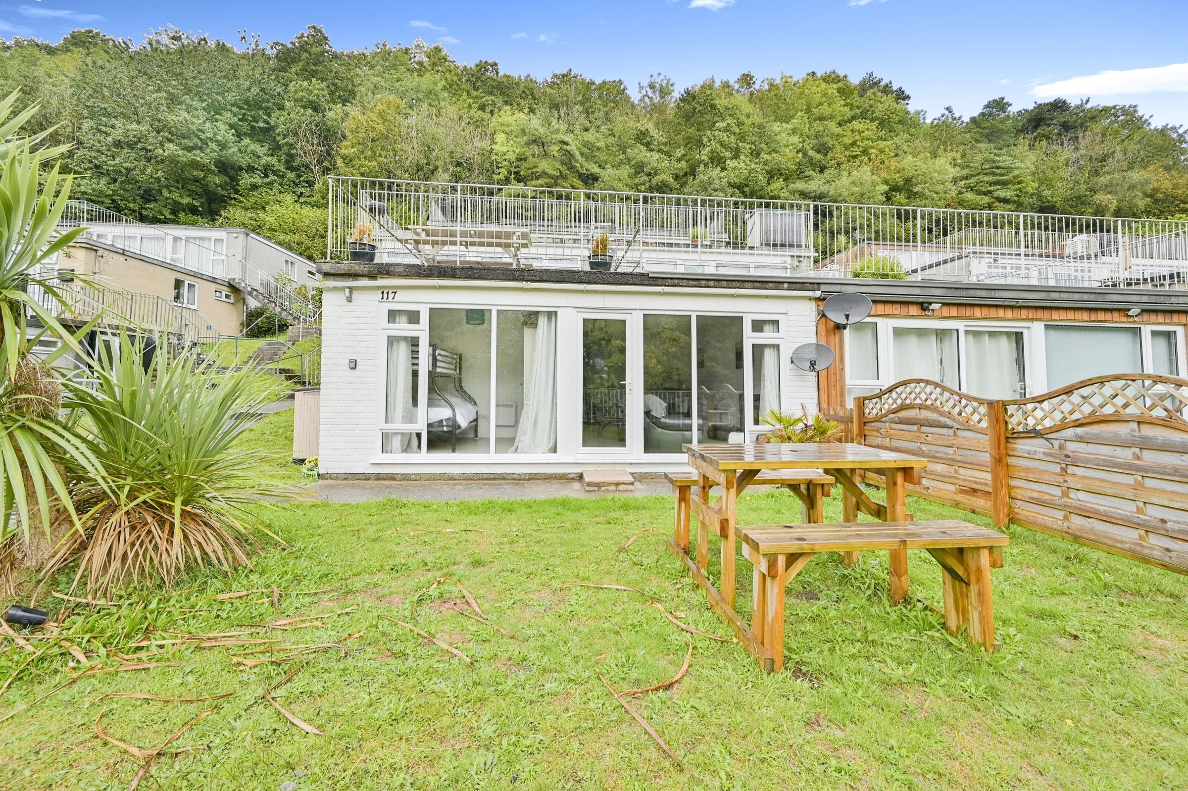 2 bed bungalow for sale in Hillside Villas, Millendreath Holiday