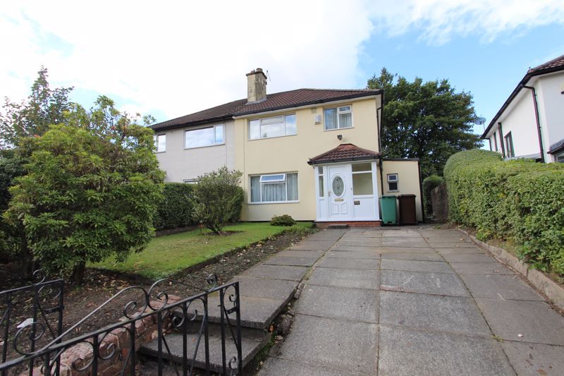 3 bed semidetached house for sale in Heywood Road, Prestwich
