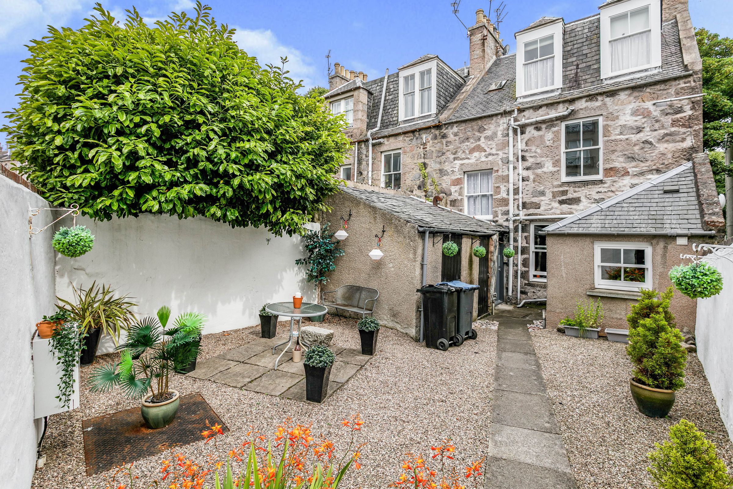 1 bed flat for sale in Hardgate, Aberdeen AB11 Zoopla